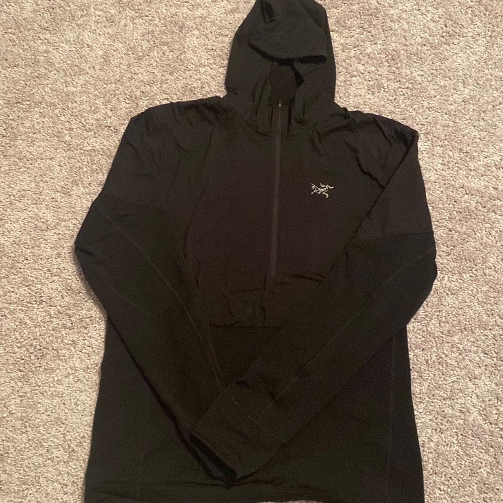 Men’s ARC’TERYX pullover